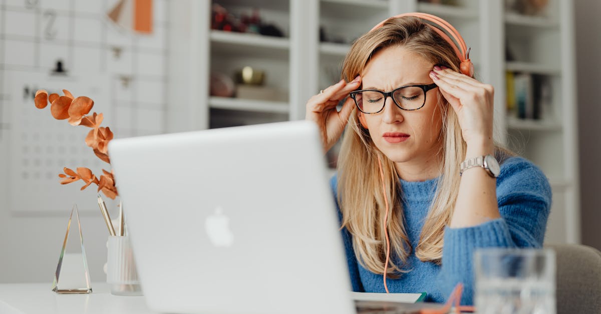 Comparing Repair Techniques for Cracked MacBook Screens