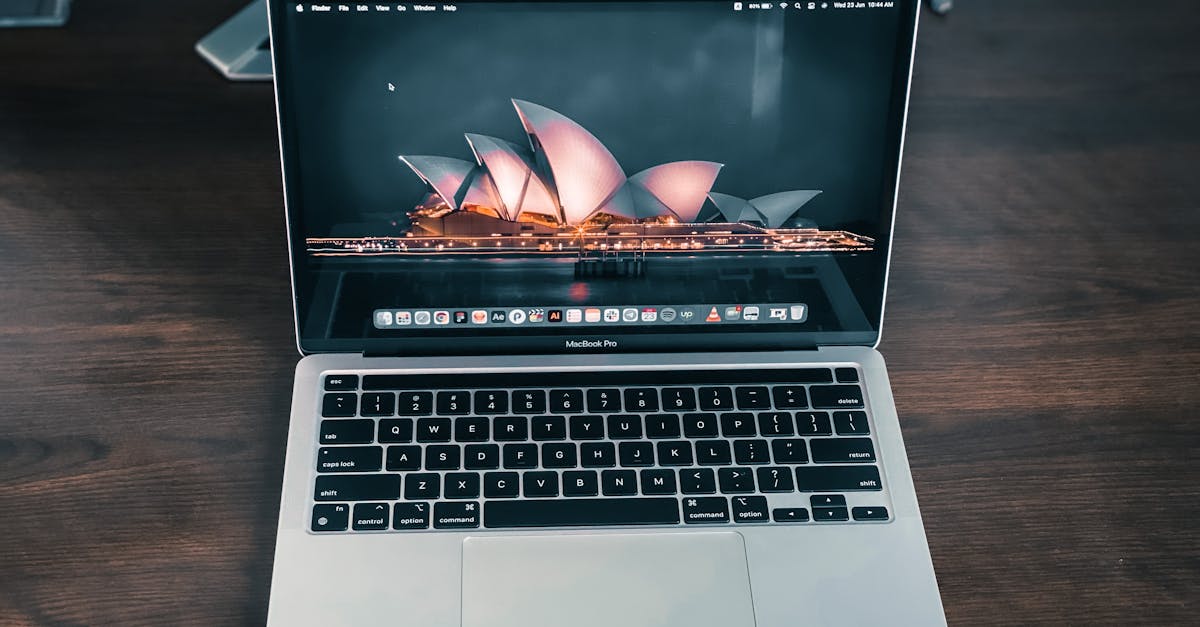 Exploring Repair Options for Cracked MacBook Screens