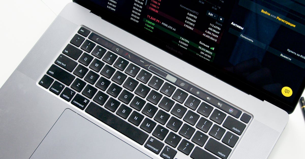 How to Identify Dead Pixels on Your MacBook Display