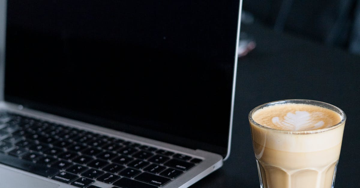 How to Prevent Cracks on Your MacBook Screen