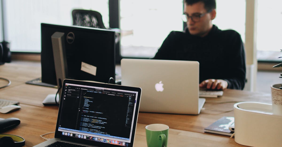 Long-Term Effects of Liquid Exposure on Macbook Displays