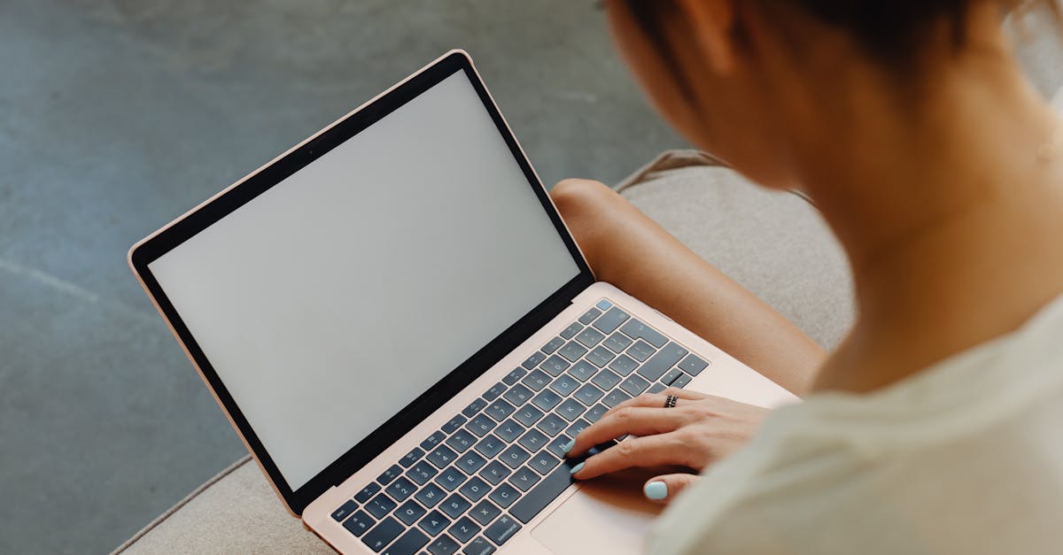 Step-by-Step Guide to Safe MacBook Disassembly